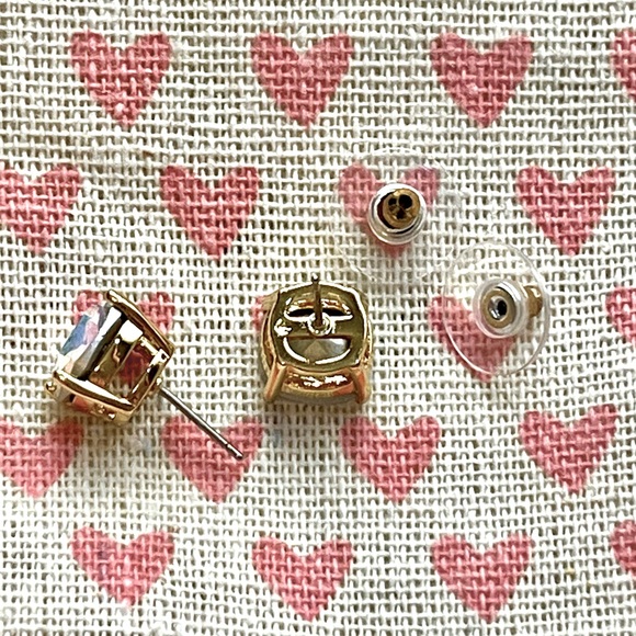 kate spade ♠️ Iridescent Square Earrings with Golden Setting - Picture 8 of 11